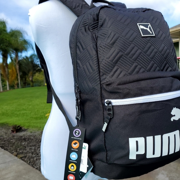 Puma 18.5" Sidelines Backpack - Black/White - Picture 7 of 17